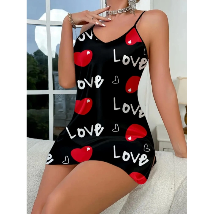 Love Desenli Siyah Saten Gecelik