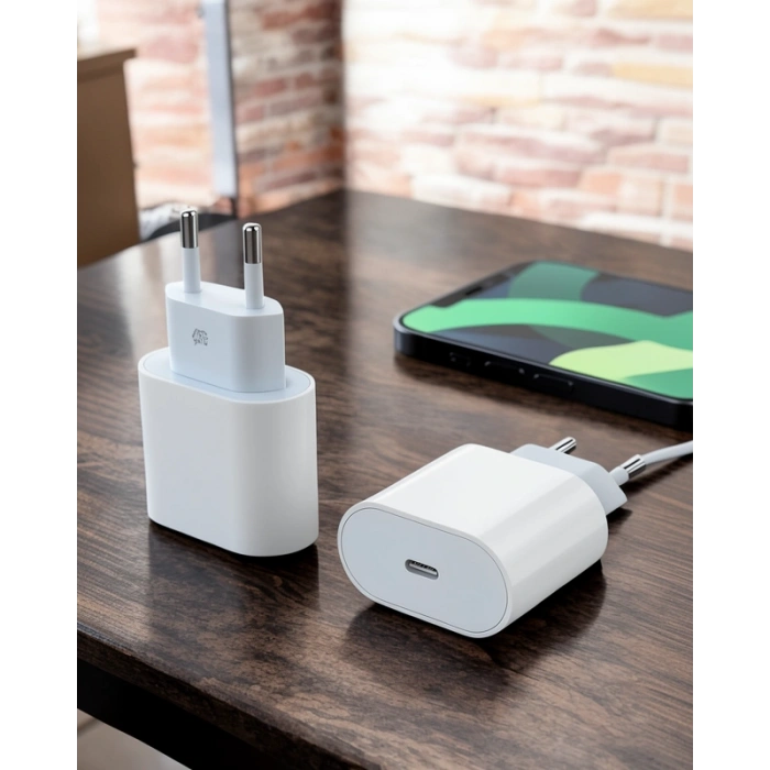 Şarj Adaptörü 20W USB-C iOS 15/15 Pro Max Uyumlu