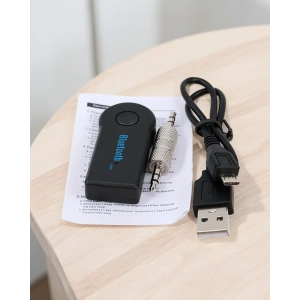 Bluetooth Araç Kiti Aux Çıkışlı