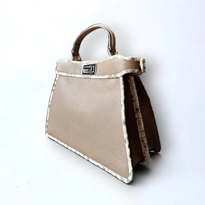 Fendi Peekaboo Çanta