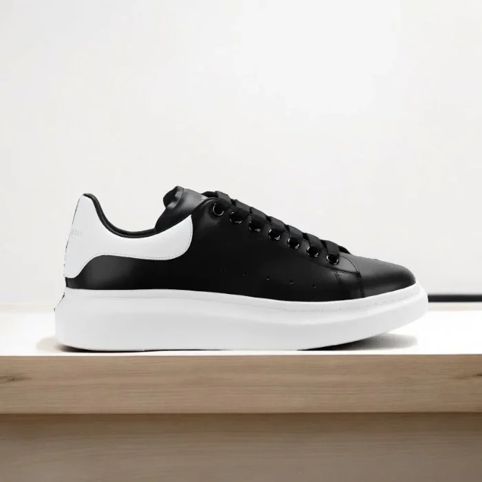 کفش ورزشی الکساندر مک کوئین