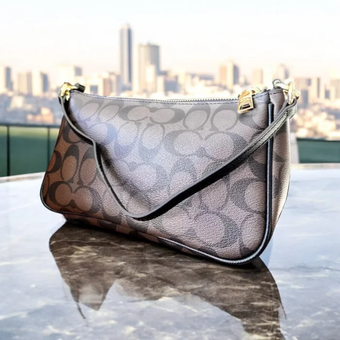 حقيبة يد المدرب