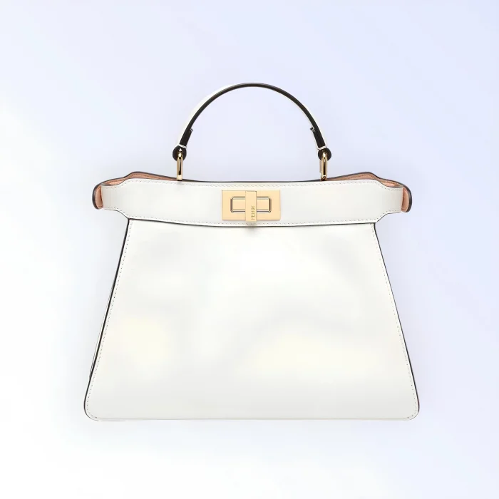 حقيبة فندي بيكابو