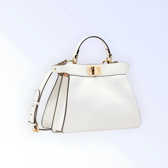 حقيبة فندي بيكابو