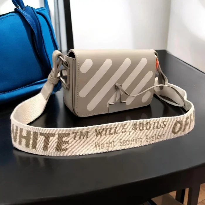 Off White Çapraz Askılı Omuz Çantası