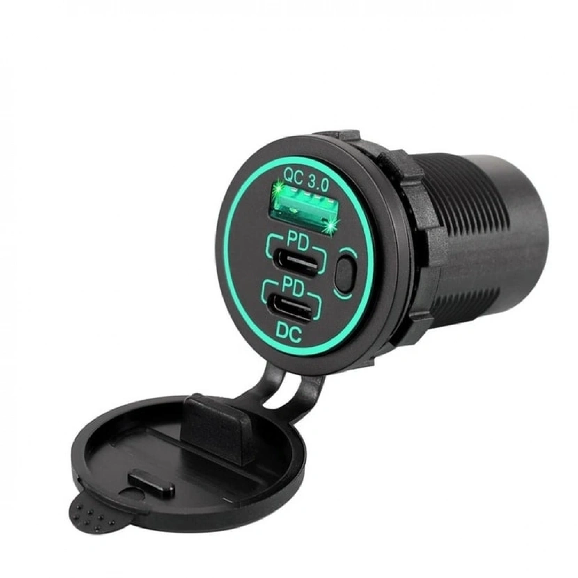 İki Usb Type-C + Bir Usb Type-A Şarj Cihazı (On - Off Anahtarlı Mavi Işıklı) Max. Power : 45W (5V-3A, 9V-2A, 12V-1,5A)