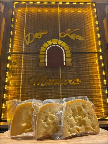 Gravyer Peyniri ( 1 KG )