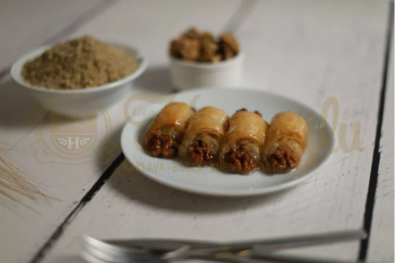 Cevizli Çarsaf Tatlısı