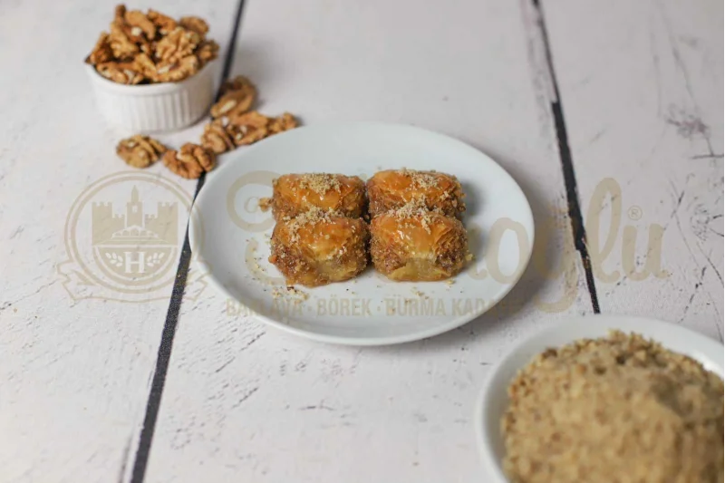 Cevizli Dilberdudağı Baklava