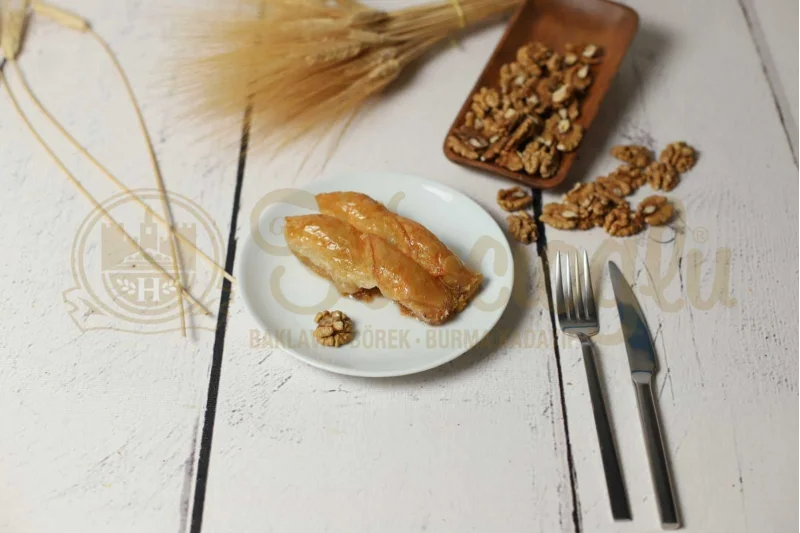 Cevizli Şöbiyet Baklava