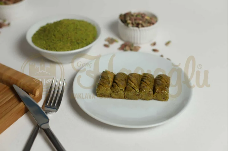 Fıstıklı Kıvırcık Baklava