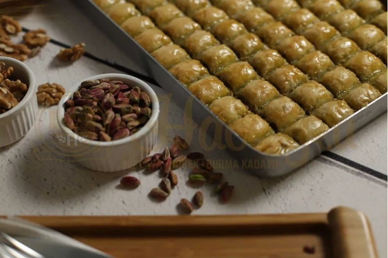 Fıstıklı Özel Baklava