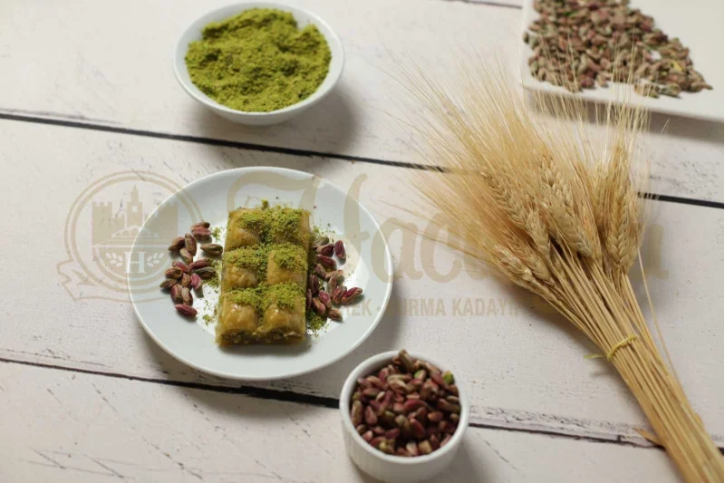 Fıstıklı Özel Baklava