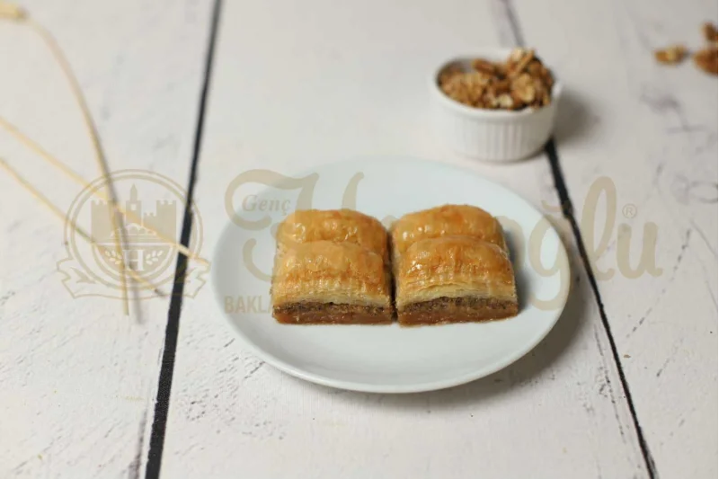 Cevizli Baklava
