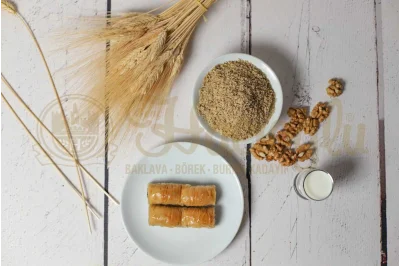 Cevizli Sarı Burma Baklava