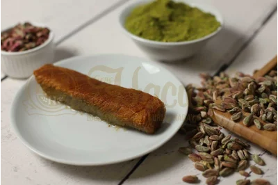 Fıstıklı Burma Kadayıf