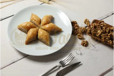 Cevizli Ev Baklava