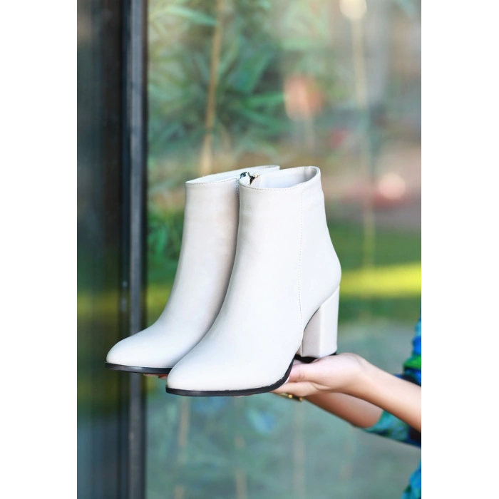 Biya Krem Cilt Topuklu Bot