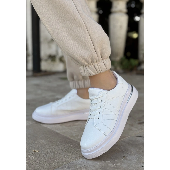 Cisay Beyaz Cilt Gri Detaylı Bağcıklı Spor Ayakkabı