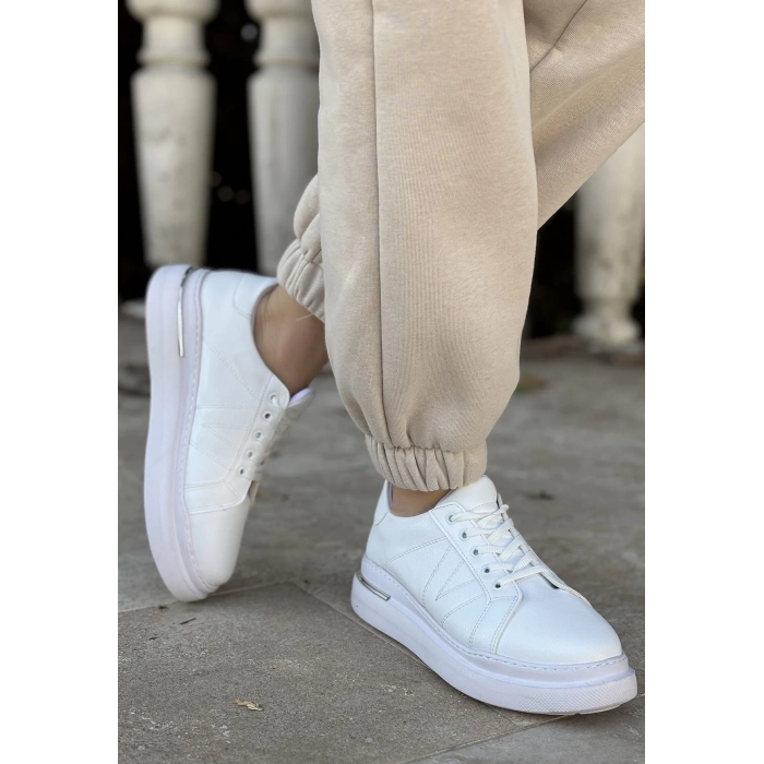 Cisay Beyaz Cilt Gri Detaylı Bağcıklı Spor Ayakkabı