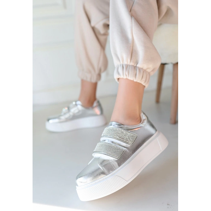 Dirla Siyah Rugan Spor Ayakkabı