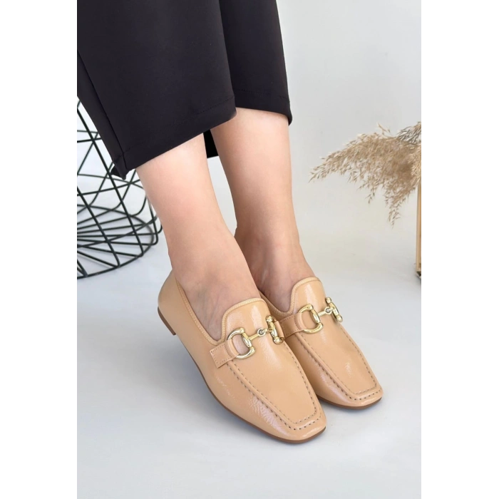 Guart Beyaz Rugan Babet Ayakkabı