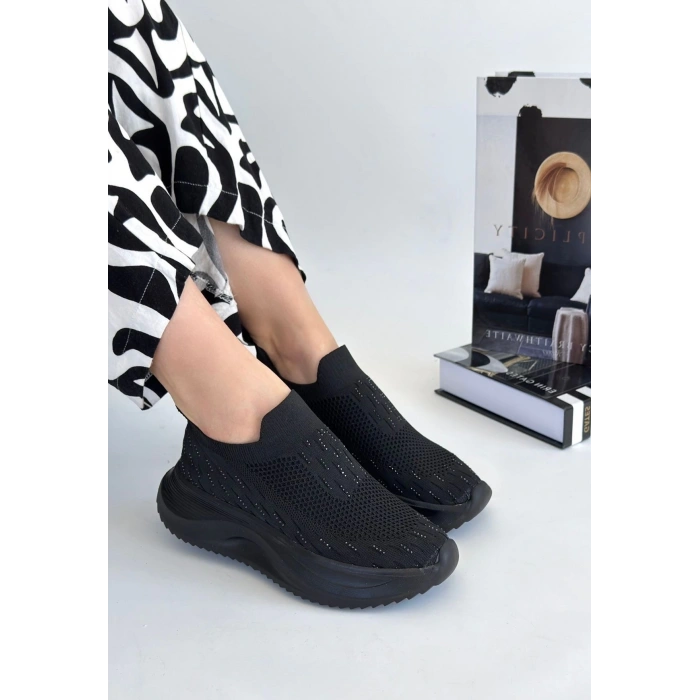 Soord Bej Triko Boncuk İşlemeli Spor Ayakkabı