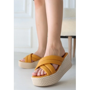 Merky Hardal Cilt Dolgu Topuk Terlik