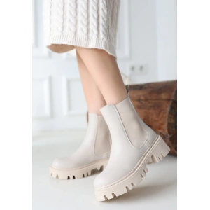 Ninle Siyah Cilt Topuklu Bot