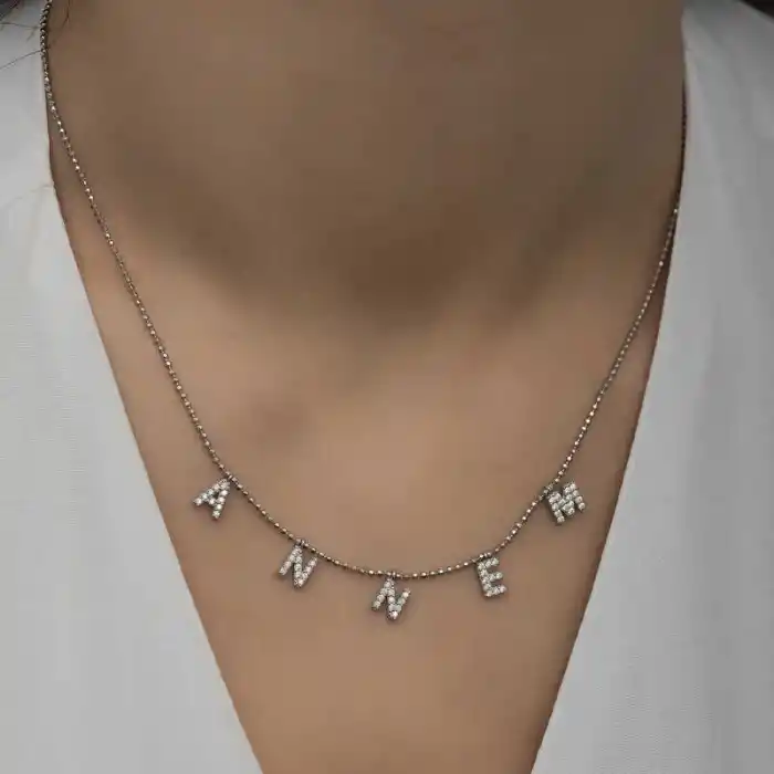 ​Gümüş Annem Yazılı Bayan Kolye