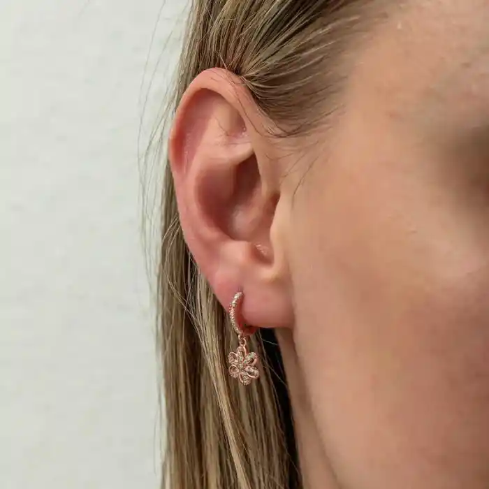 ​Gümüş Sallantılı Rose Çiçek Kadın Küpe