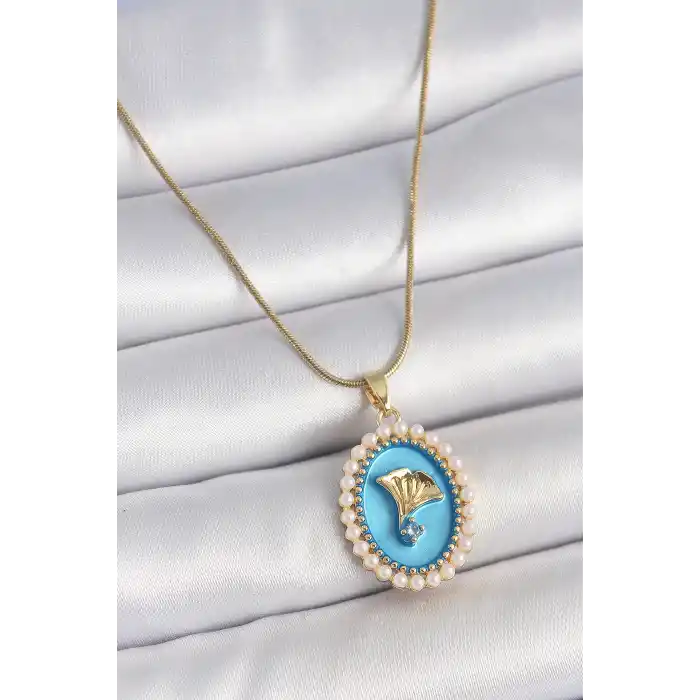 316L Çelik Gold Renk Zincir Mavi Mineli İncili Zirkon Taşlı Çiçek İşlemeli Portre Model Kadın Kolye