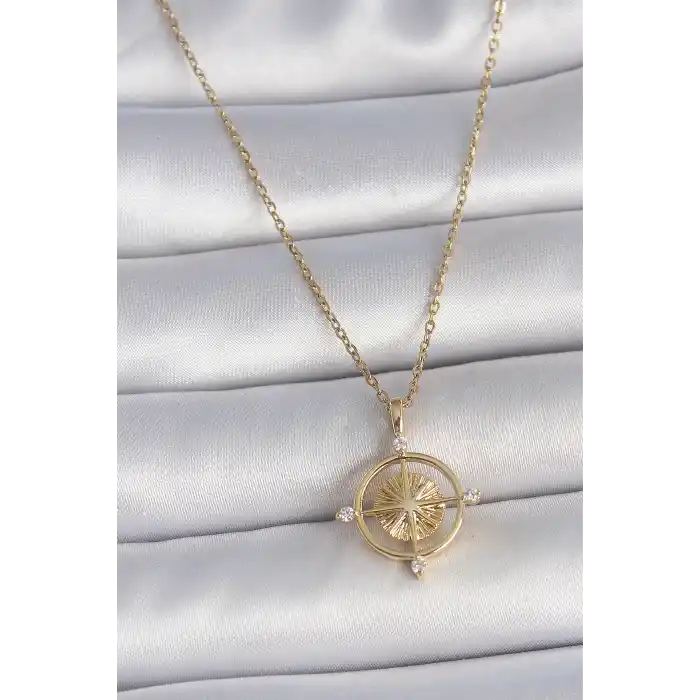 316L Çelik Gold Renk Zincir Zirkon Taşlı Pusula Model Kadın Kolye