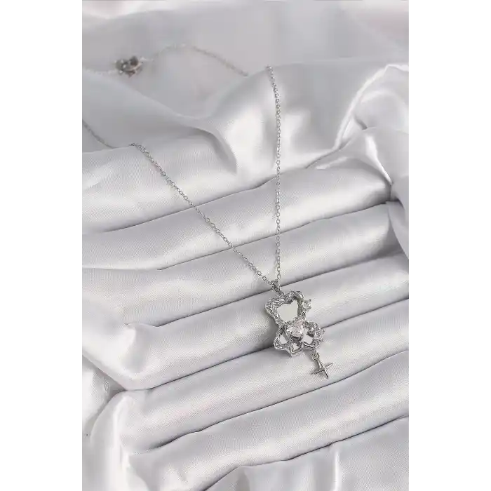 316L Çelik Gümüş Renk Ayna Ayıcık Model Zirkon Taşlı Kalp Detay Kadın Kolye