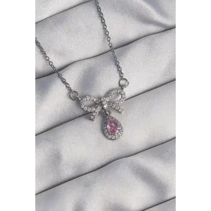 316L Çelik Gümüş Renk Fiyonk Detay Pembe Zirkon Taşlı Damla Kolye