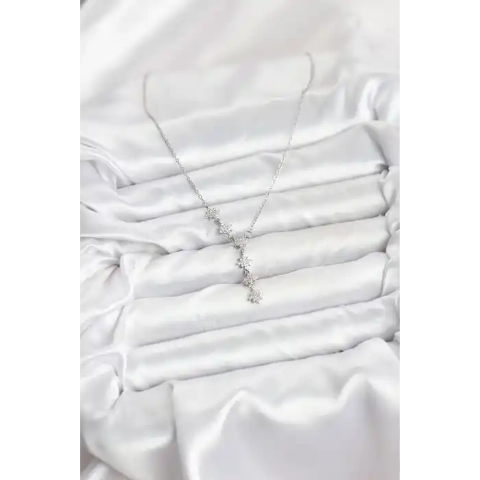 316L Çelik Zincir Gümüş Renk Kutup Yıldızı Model Kadın Kolye