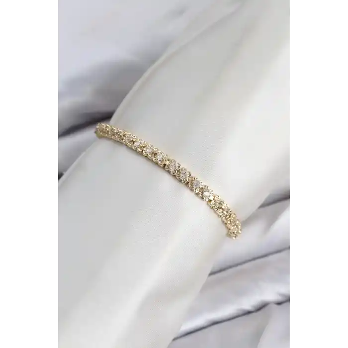 CM Model Zirkon Taşlı VIP Seri Gold Renk Pirinç Kadın Bileklik