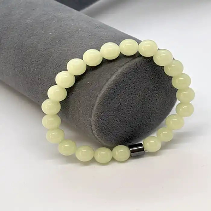 Fosfor taş bileklik