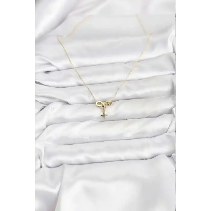 Gold Renk Pirinç Minimal Charmlı Kadın Kolye