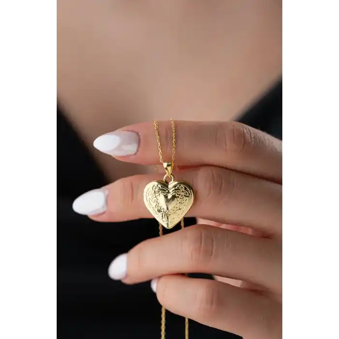 Gümüş Aşk Hatırası Açılır Kalp Kadın Kolye