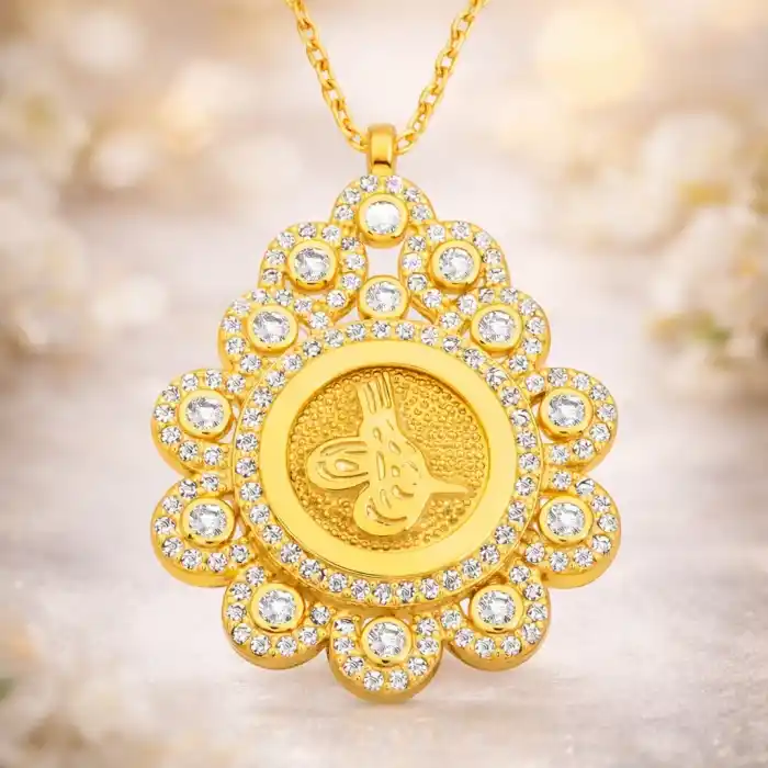 Gümüş Damla Çerçeveli Tuğra Bayan Kolye