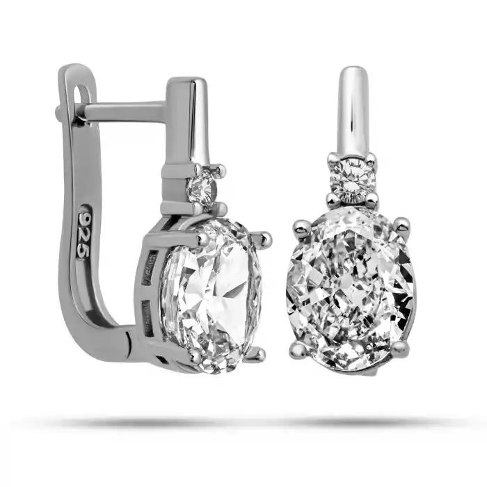 Gümüş Ice Cut Oval Işıltı Zirkon Taşlı Kadın Küpe