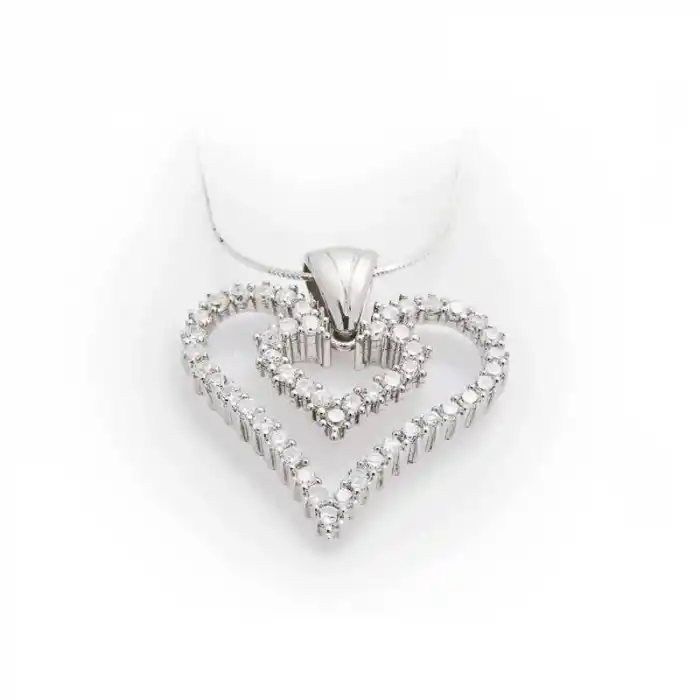Gümüş Kalpli Bayan Kolye