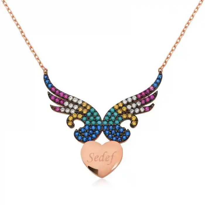 Gümüş Kişiye Özel İsimli Kanatlı Kalp Bayan Kolye