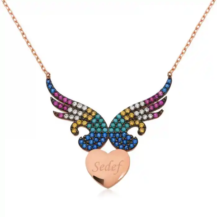 Gümüş Kişiye Özel İsimli Kanatlı Kalp Bayan Kolye