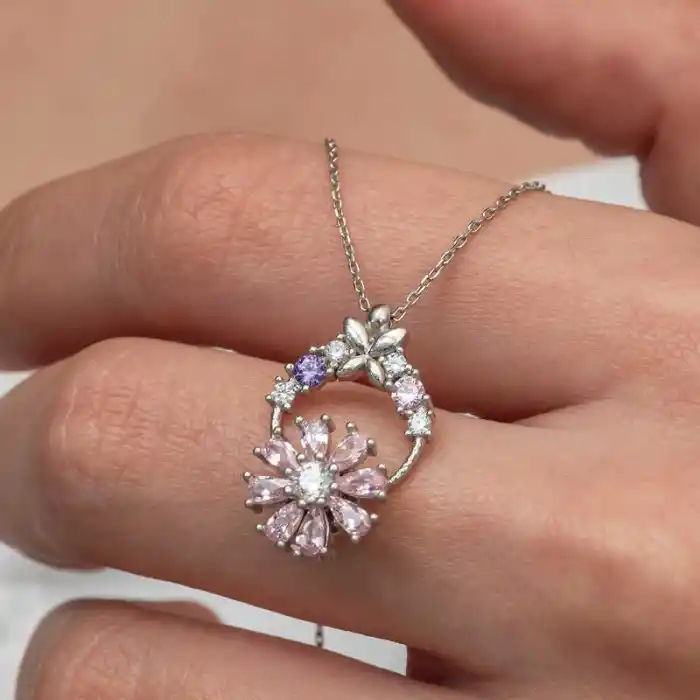 Gümüş Pembe Dönen Çiçek Kadın Kolye