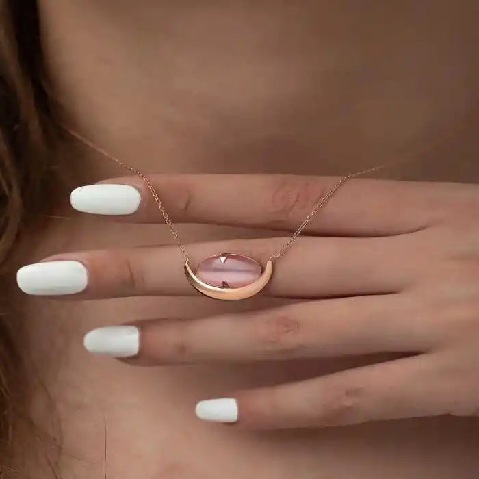 Gümüş Pembe Kedi Gözü Taşlı Hilal Kolye