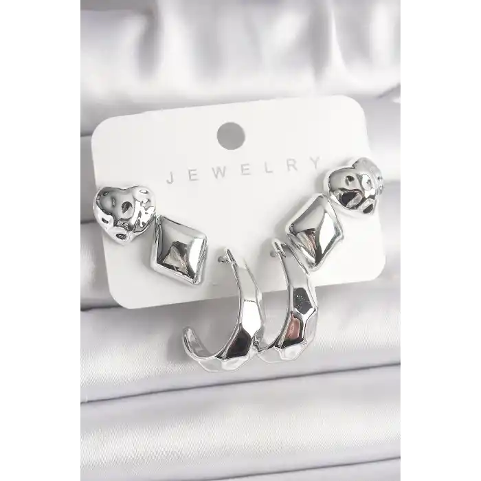 Gümüş Renk Kalp Halka Figür CCB Plastik Kadın Küpe Seti