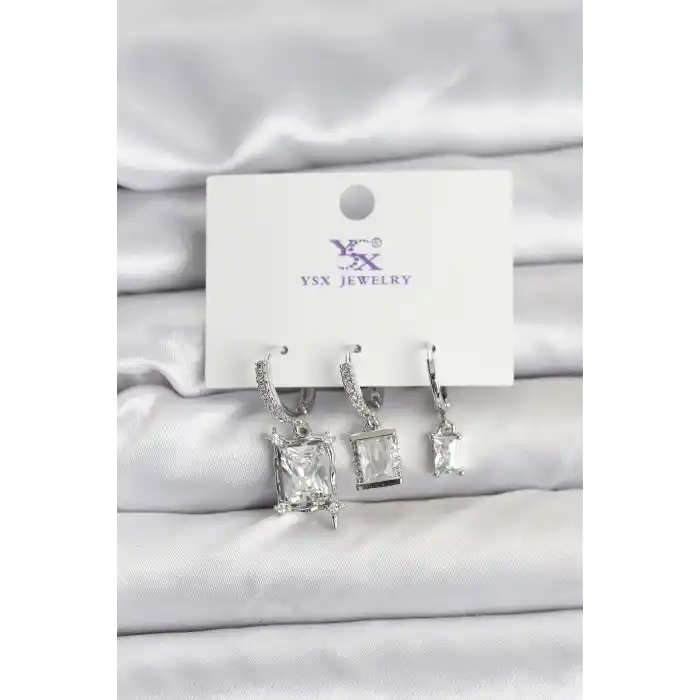 Gümüş Renk Zirkon Taşlı Kadın Küpe