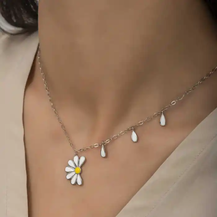 Gümüş Rodyum Papatya Seviyor Sevmiyor Bayan Kolye